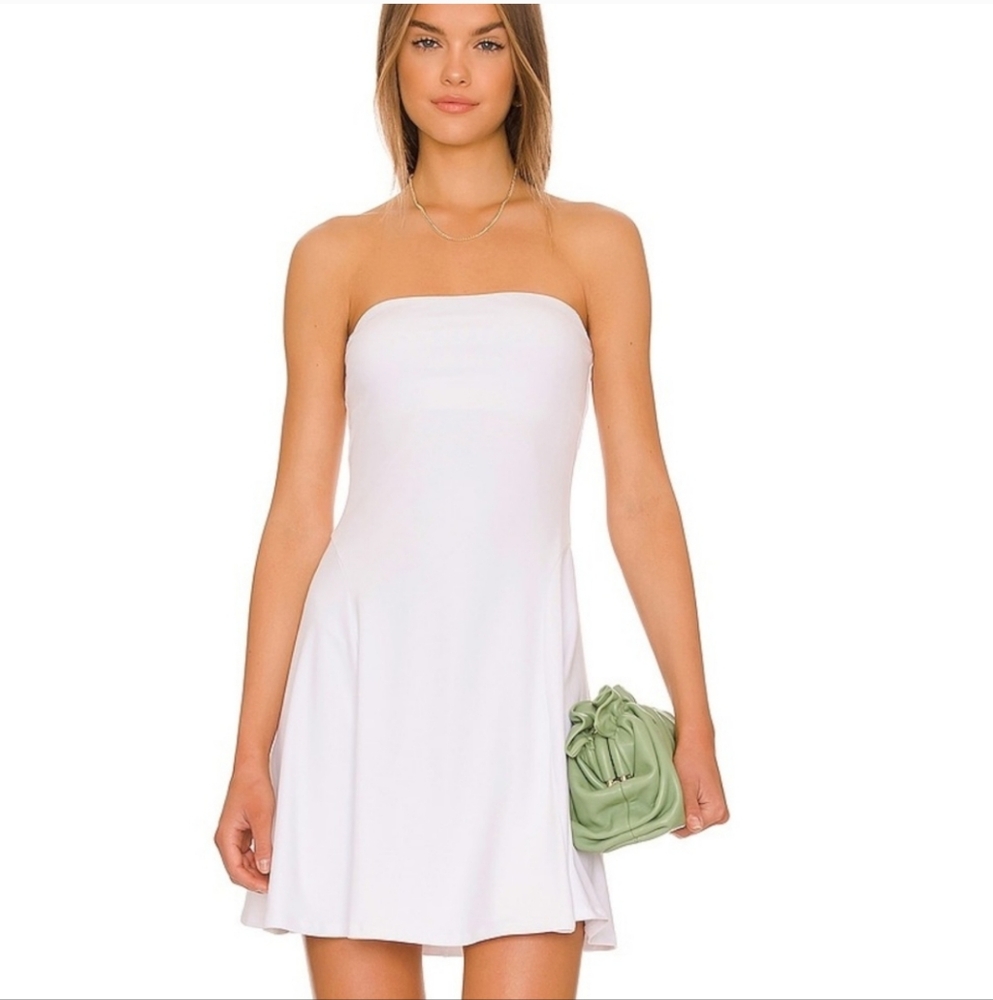 Susana Monaco Flared Tube Dress in Sugar Strapless Revolve Medium